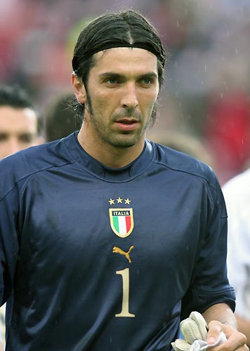 Buffon face