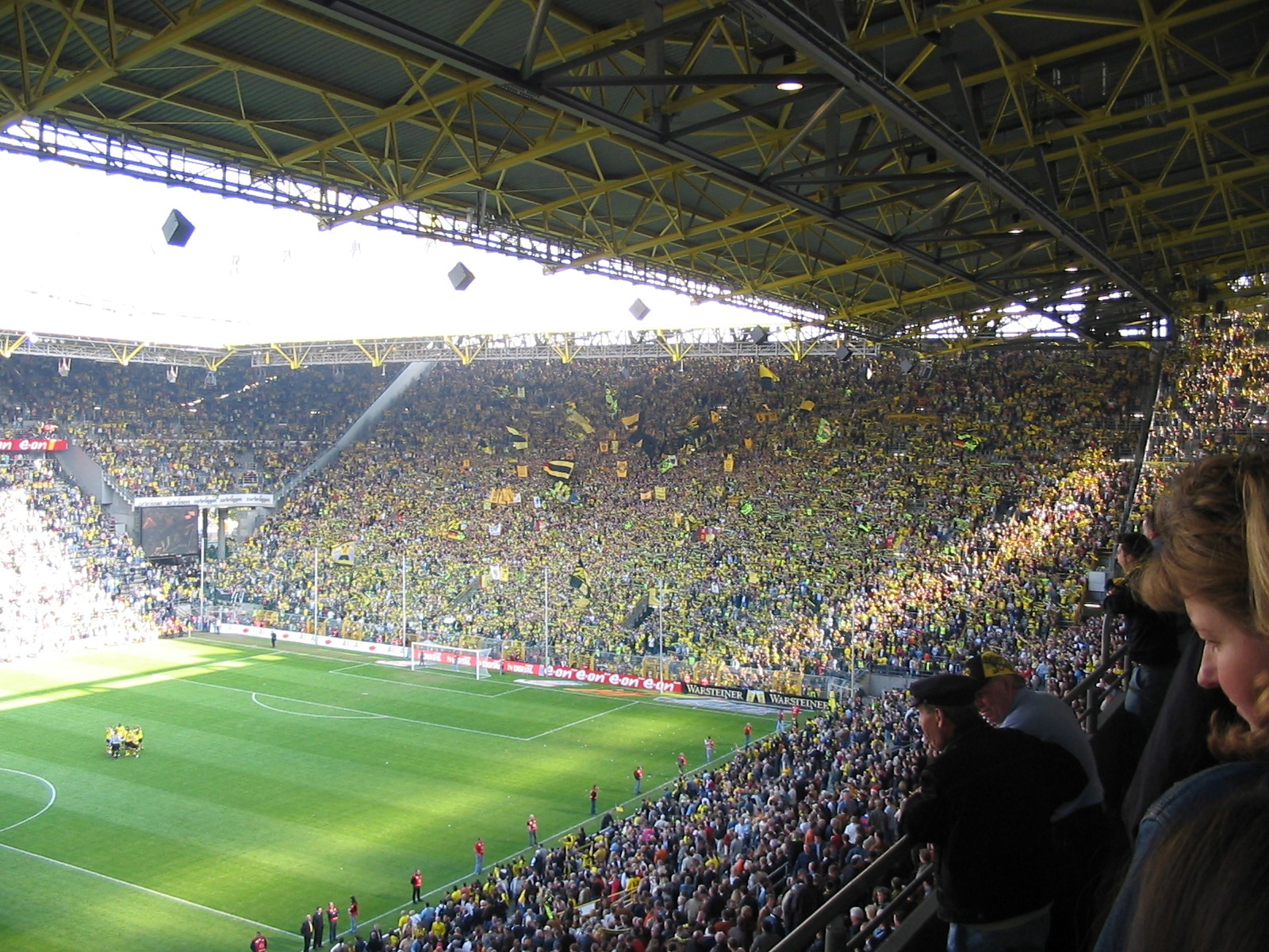 Signal Iduna Park Desktop