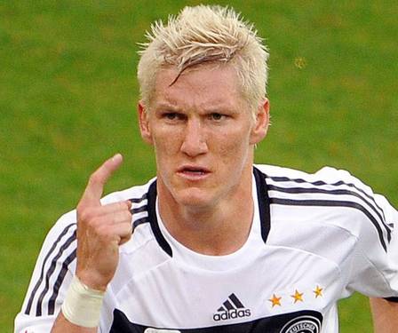 Bastian Schweinsteiger look