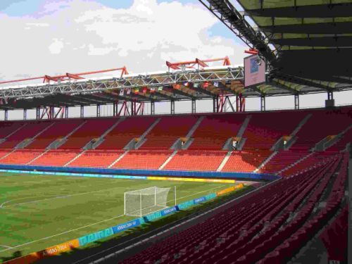 Karaiskaki_Stadium_Red_Tables