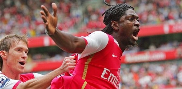 Adebayor 4