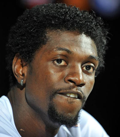 Adebayor face 2