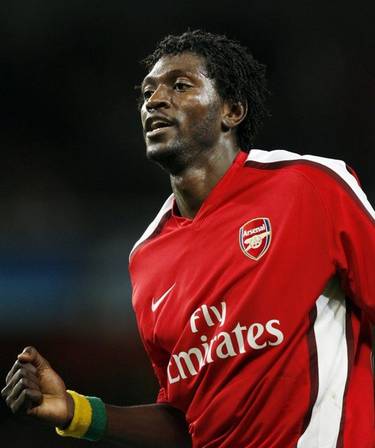 Adebayor red 1