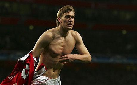 Bendtner naked